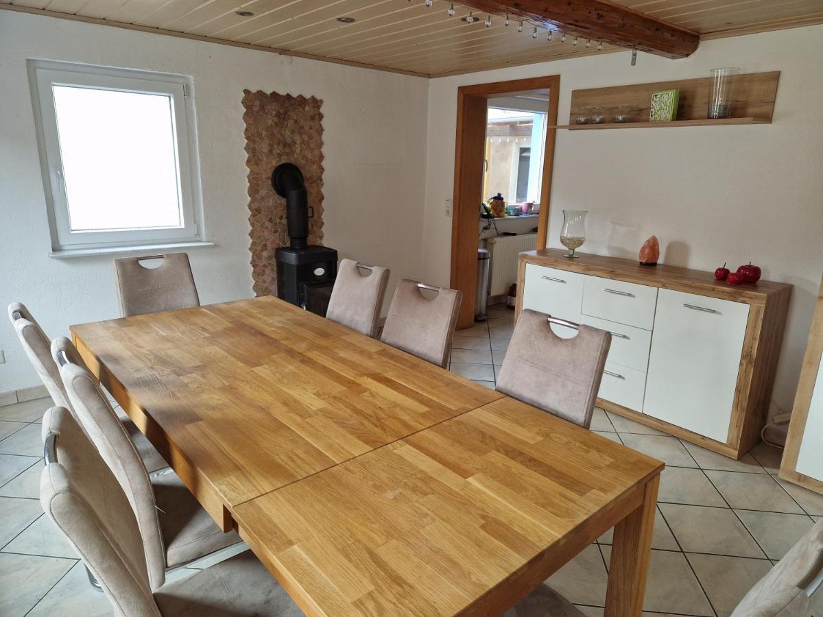 Ferienwohnung Blumenshein Bei Speyer Karlsruhe Familienfreundlich 5 Pers Zeiskam Exteriér fotografie